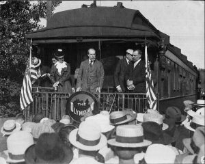 Charles Evans Hughes campaigning for U.S. Presidency in 1916